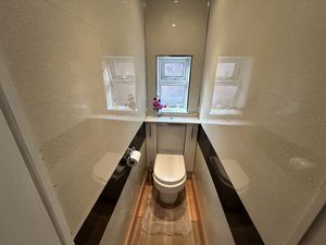 Photo 30- click for photo gallery